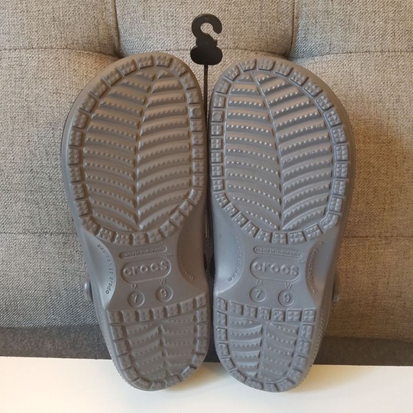 BNWT Crocs Baya Granite Grey - Men's 7 / Women's 9 - Picture 2 of 7